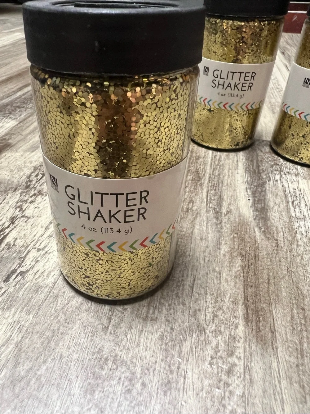 Nicole bottle shakers