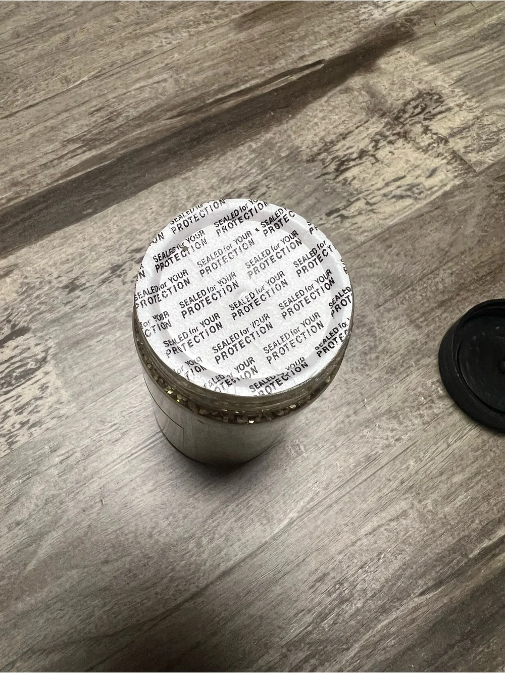 Nicole bottle shakers