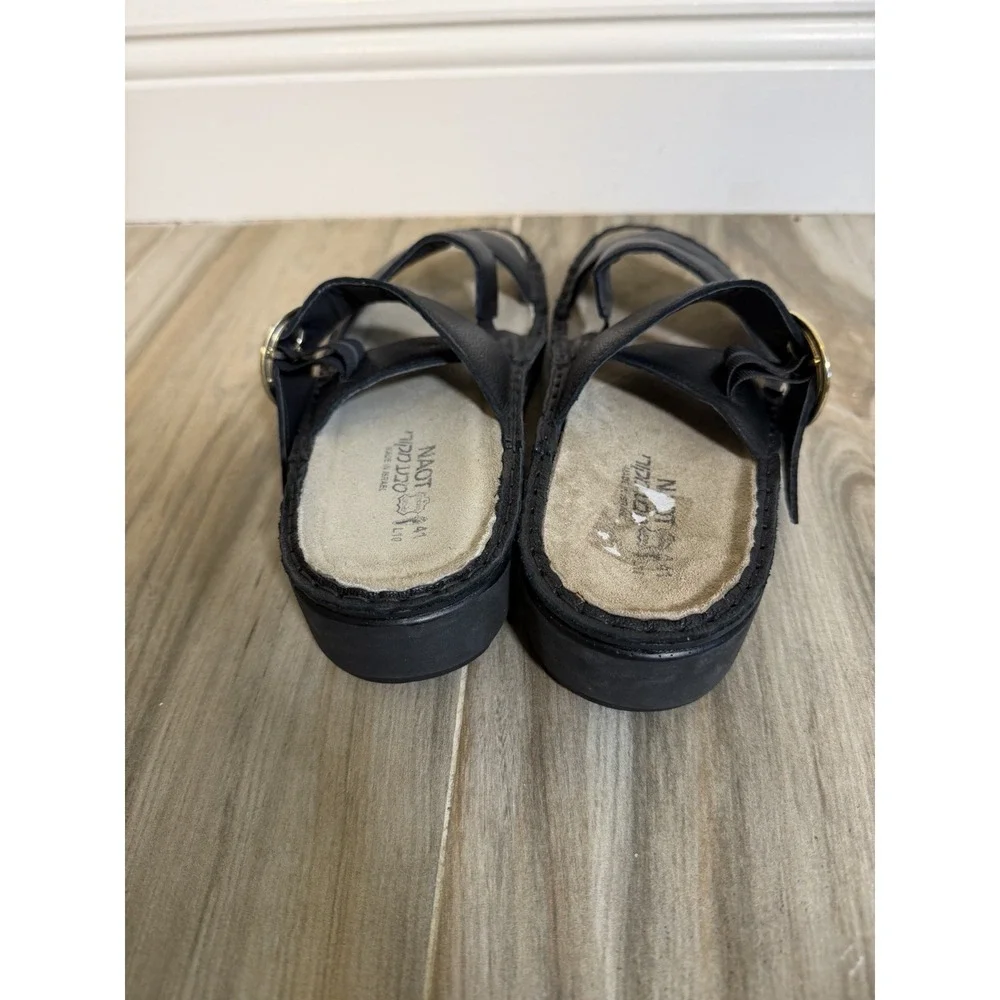 Naot leather slide