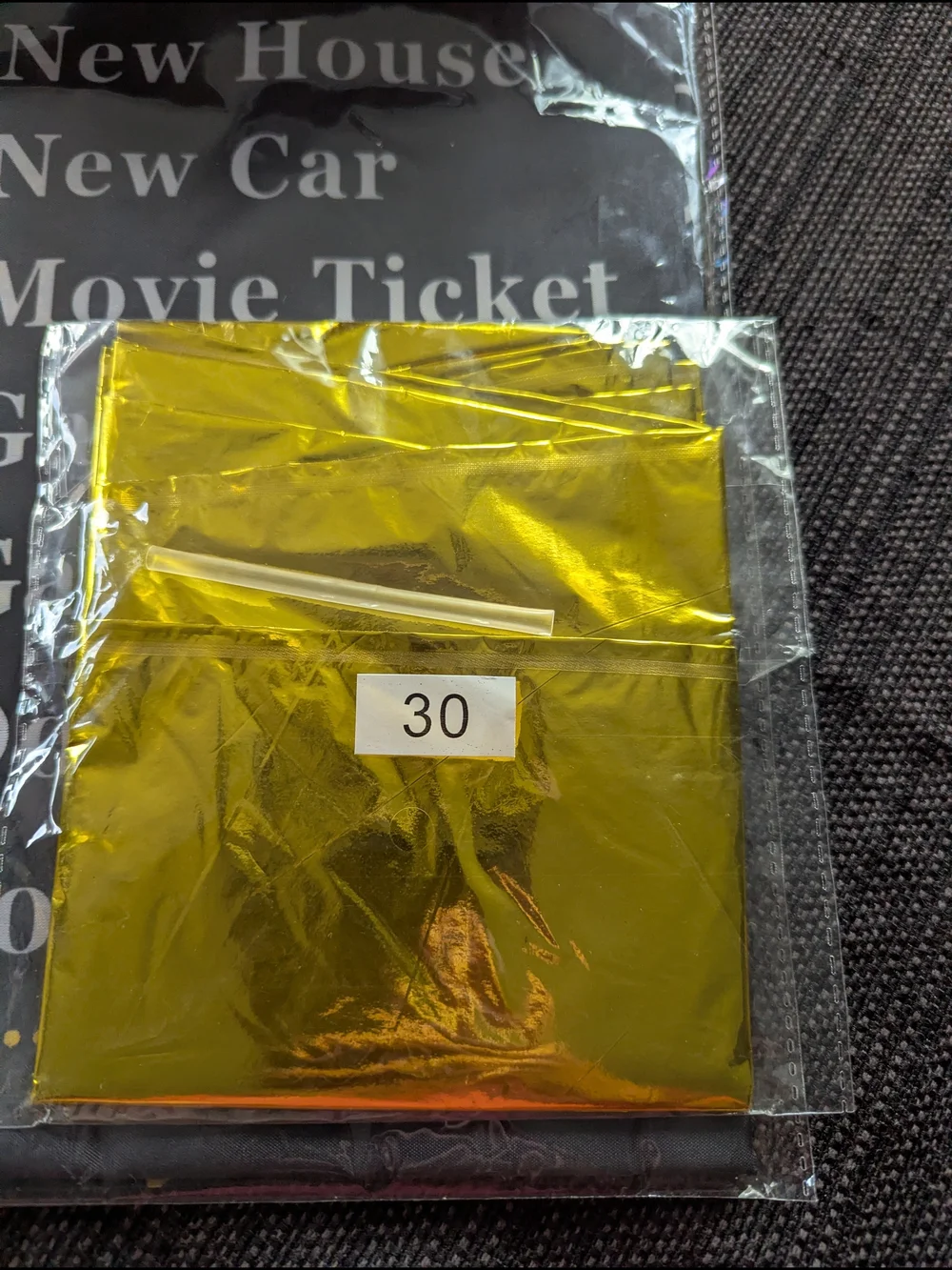 N/A elegant gold