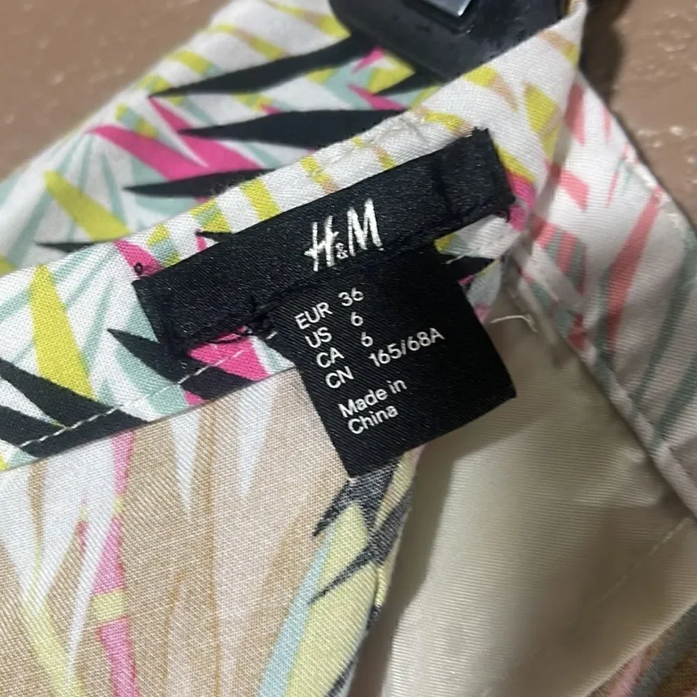 H&M back button