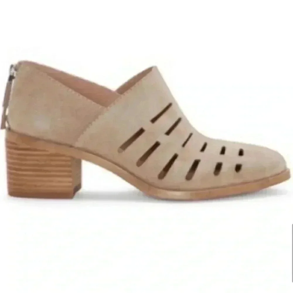 1. State style ilee
