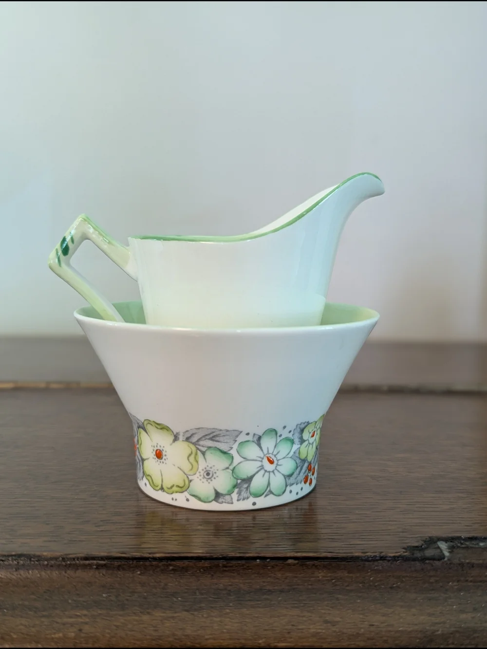 Royal Albert beautiful vintage