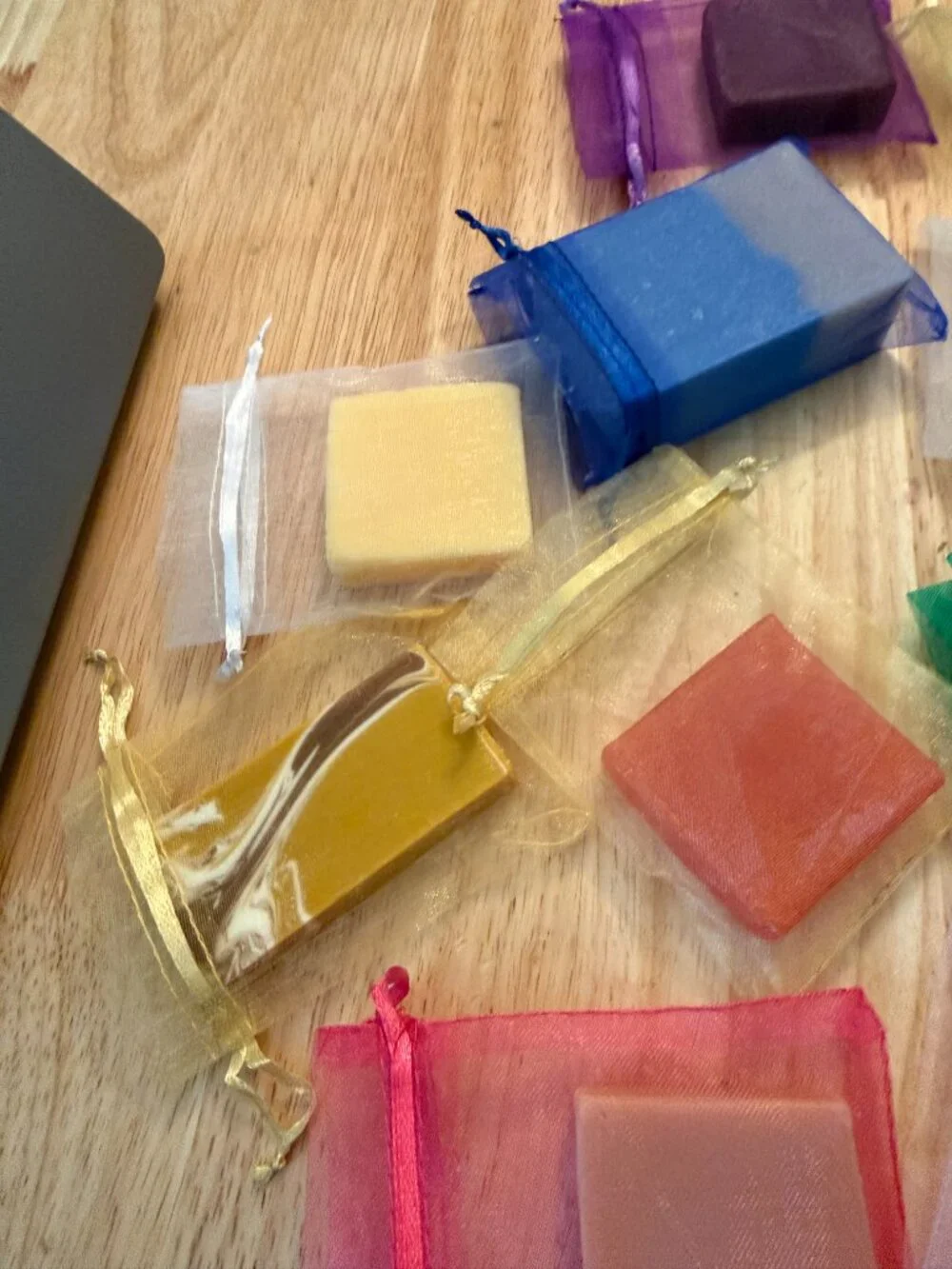 Scented Bar Soap in Organza Silk Pouch Plant-Based Nourishing Moisturizing