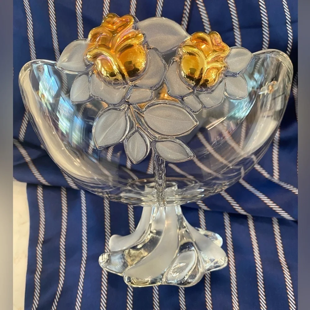 Mikasa Gilded Rose Footed Serving Bowl 9”