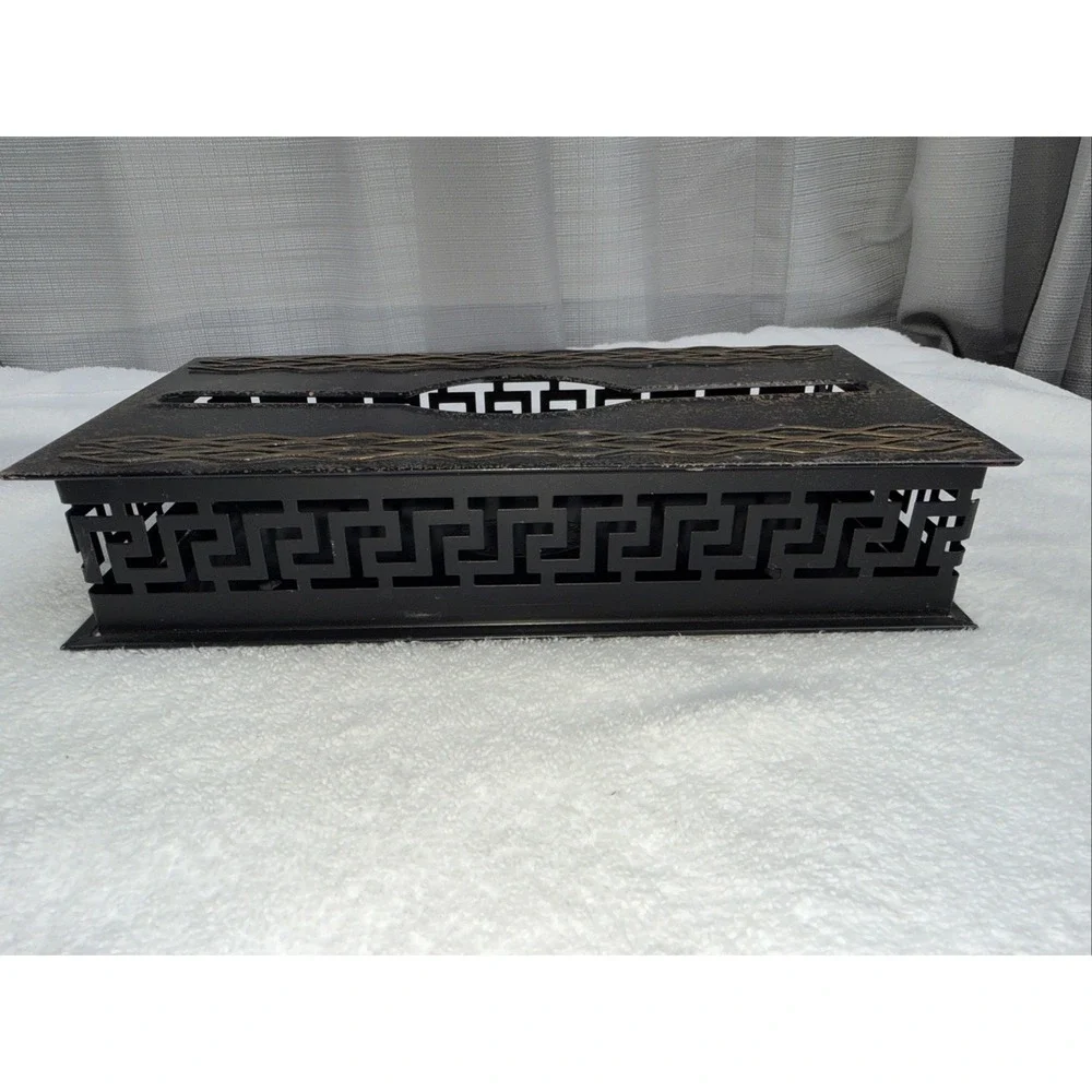 Plymouth Tole cover tissue