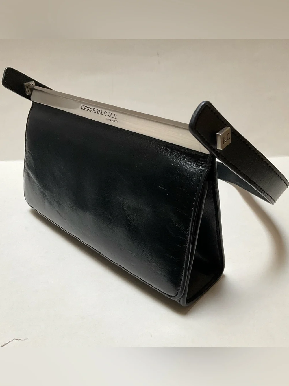 Kenneth Cole Black Mini Flap Shoulder Bag Purse Baguette Top-Frame Shoulder Bag