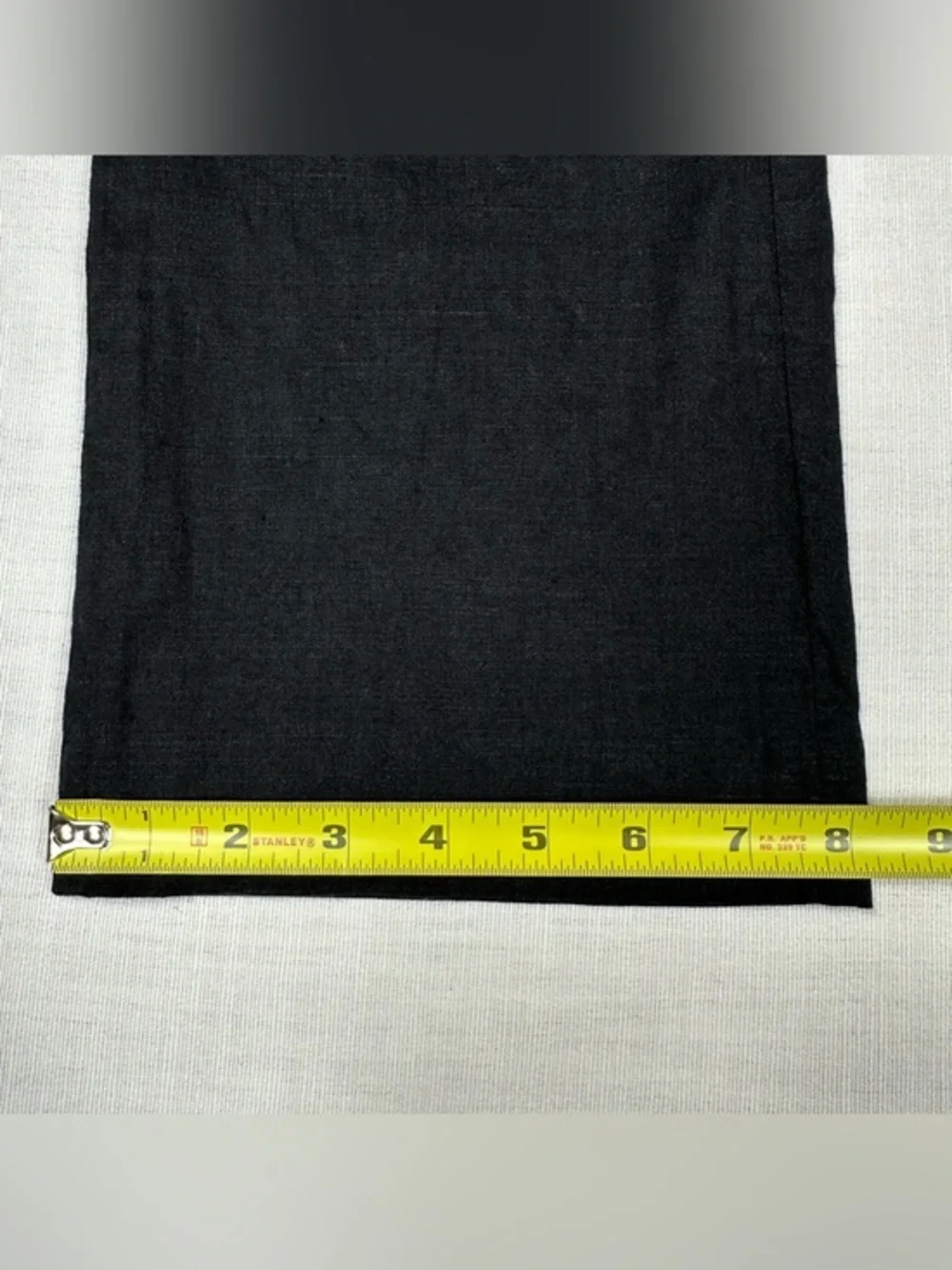 Banana Republic brand banana