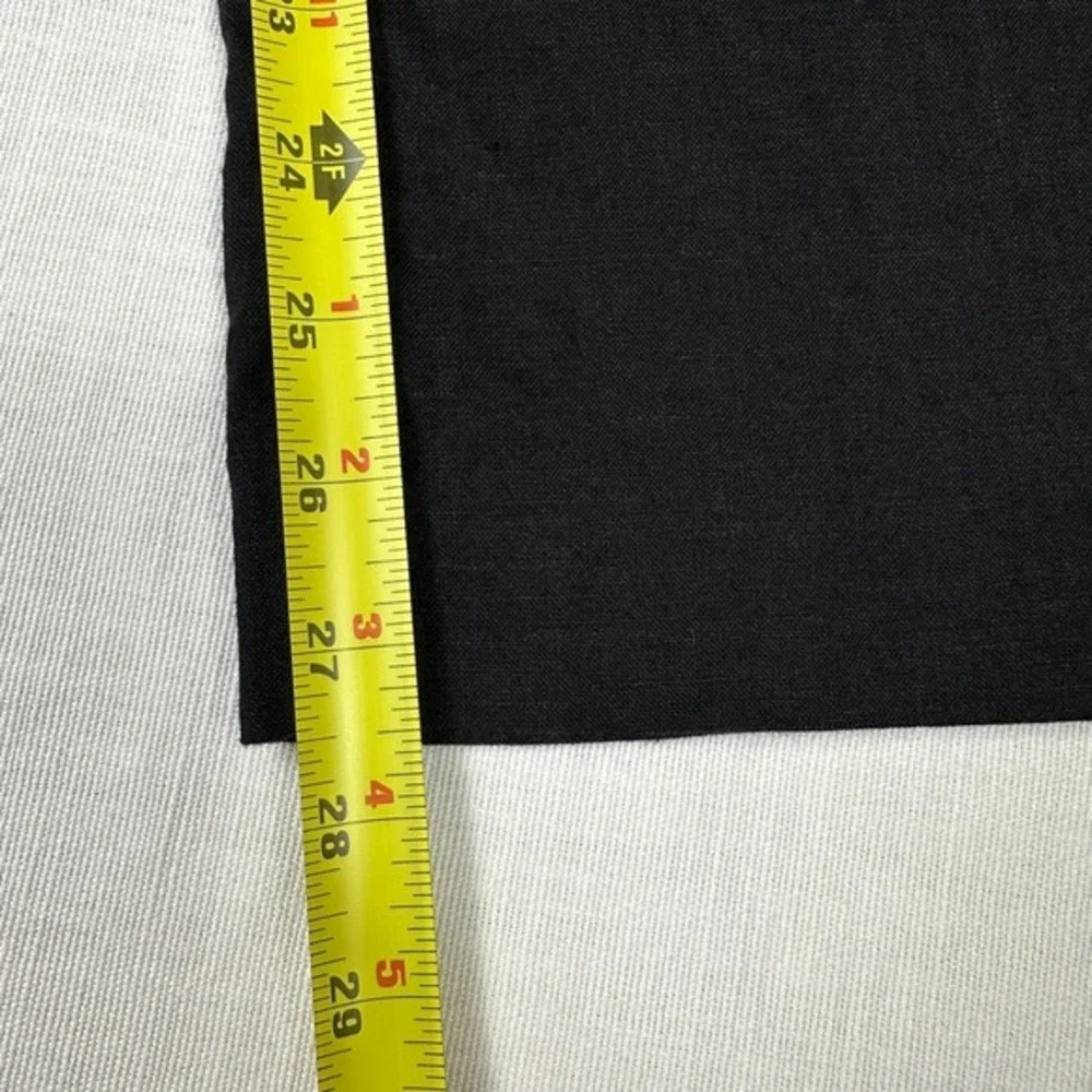 Banana Republic brand banana