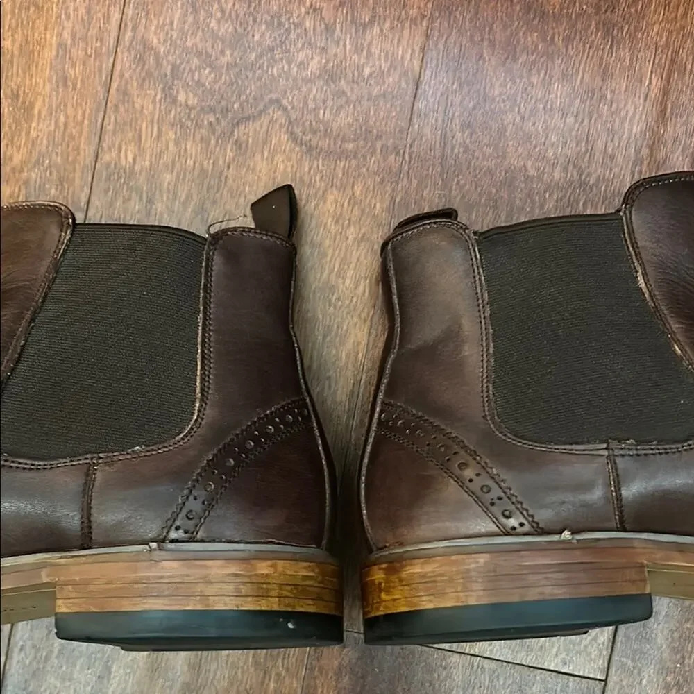 Florsheim Men’s Brown Leather Chelsea Boots, Beautiful Reddish Brown, Size 11.5