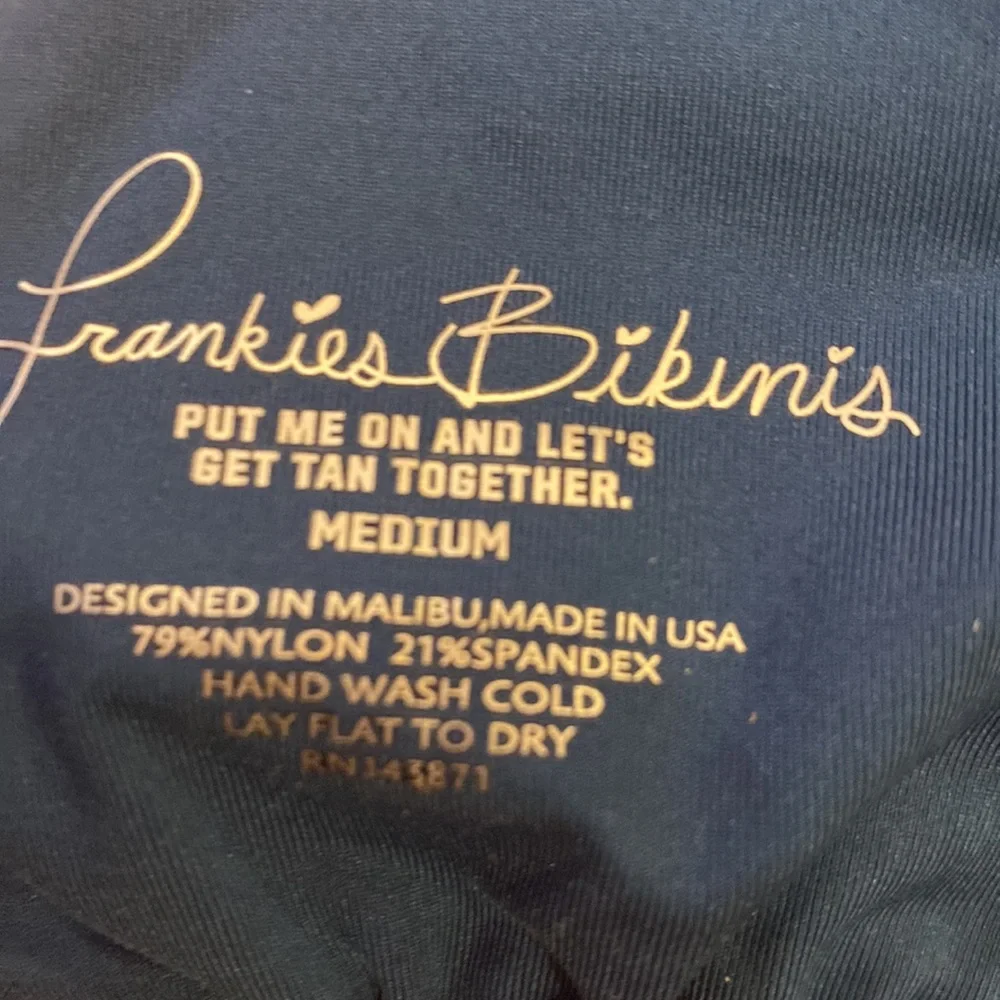Frankies Bikinis nwt top