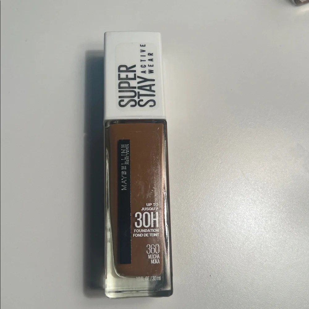 Maybelline super stay