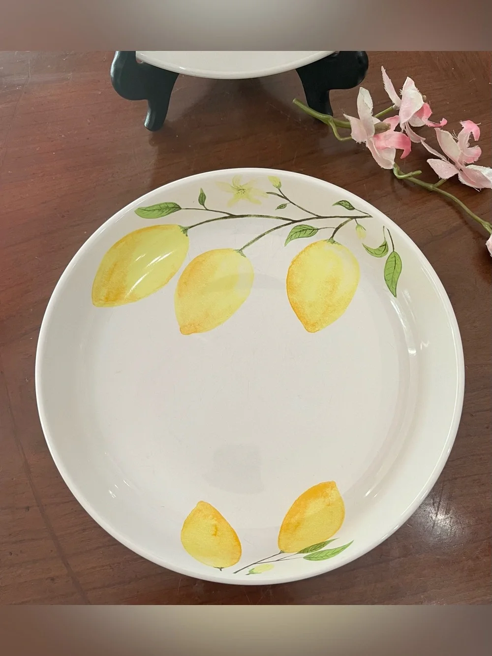 Sur La Table Set of 4/Lemon Salad Plates 8.5