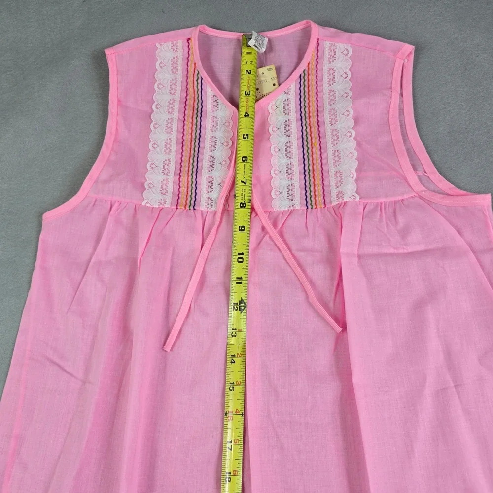Vintage Nightgown‎ Women Small Pink Rainbow Embroidery Lace Trim Sleeveless USA