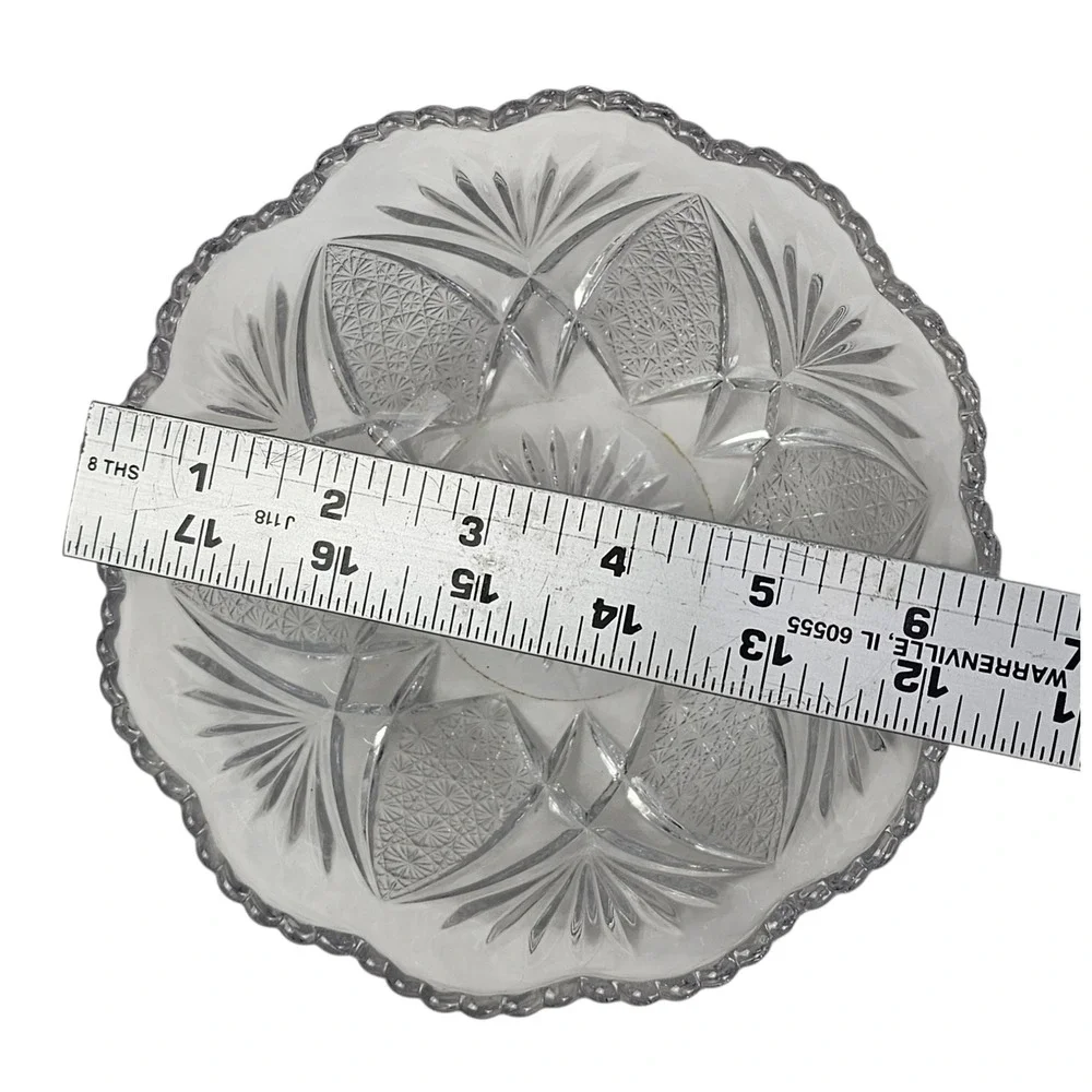 Crystal Glass Studios Japan Cut Glass Scalloped Bowl‎ Starburst 6 Inch Clear