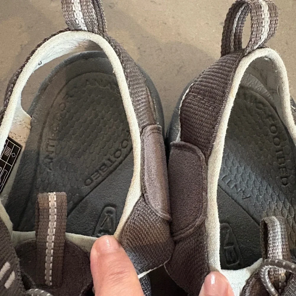 Keen lightly worn
