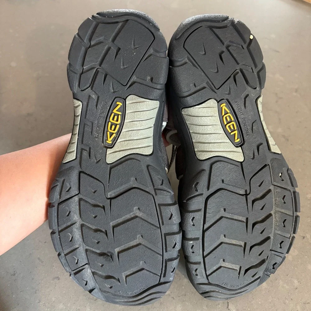 Keen lightly worn