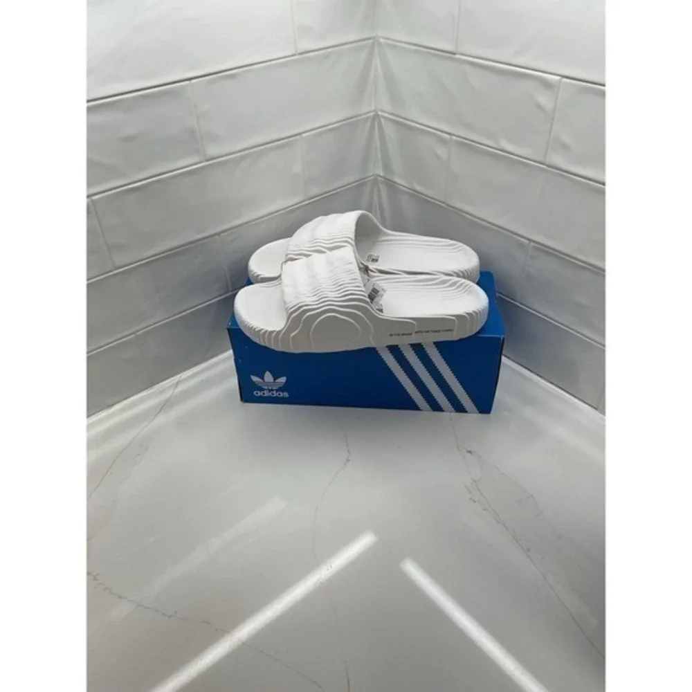 adidas island club