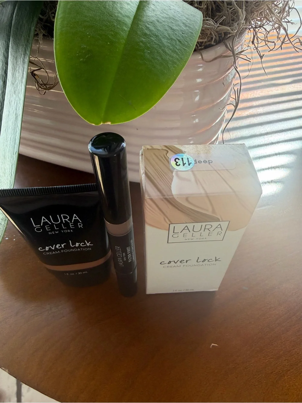 Laura Geller buildable designed cream