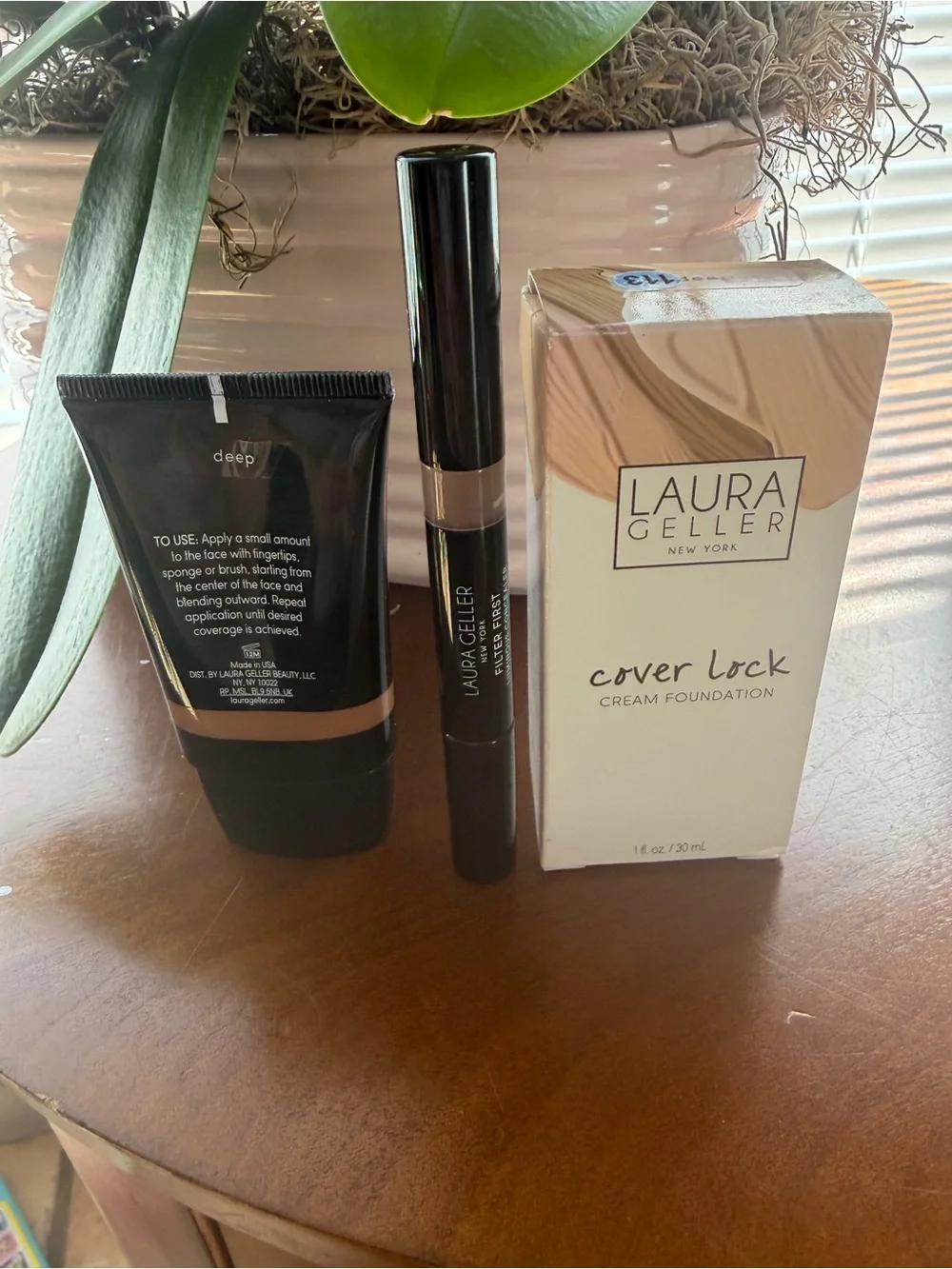 Laura Geller laura cream