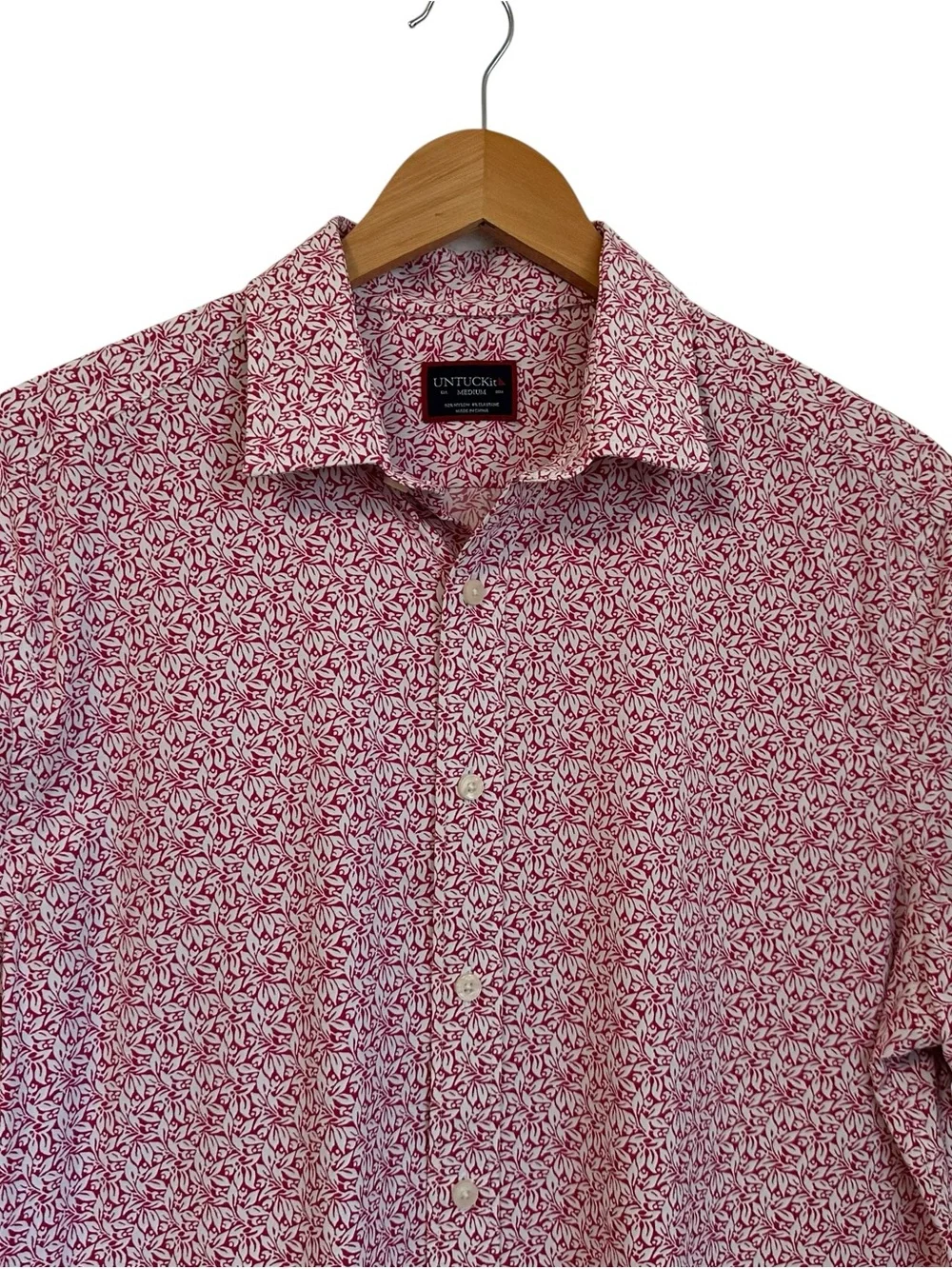 UNTUCKit Mens Floral Performance Button Up Short Sleeve Shirt Sz Med Pink White