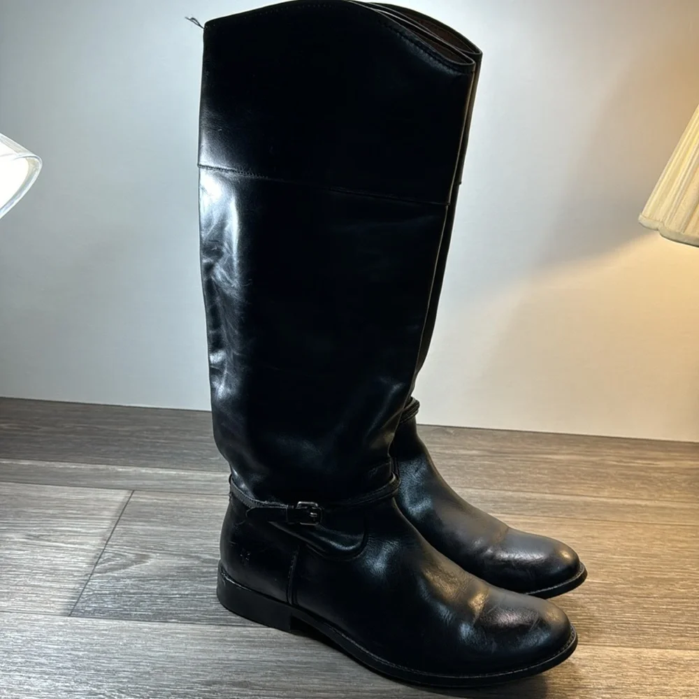 Frye black leather tall boots woman’s size 7B (d3)