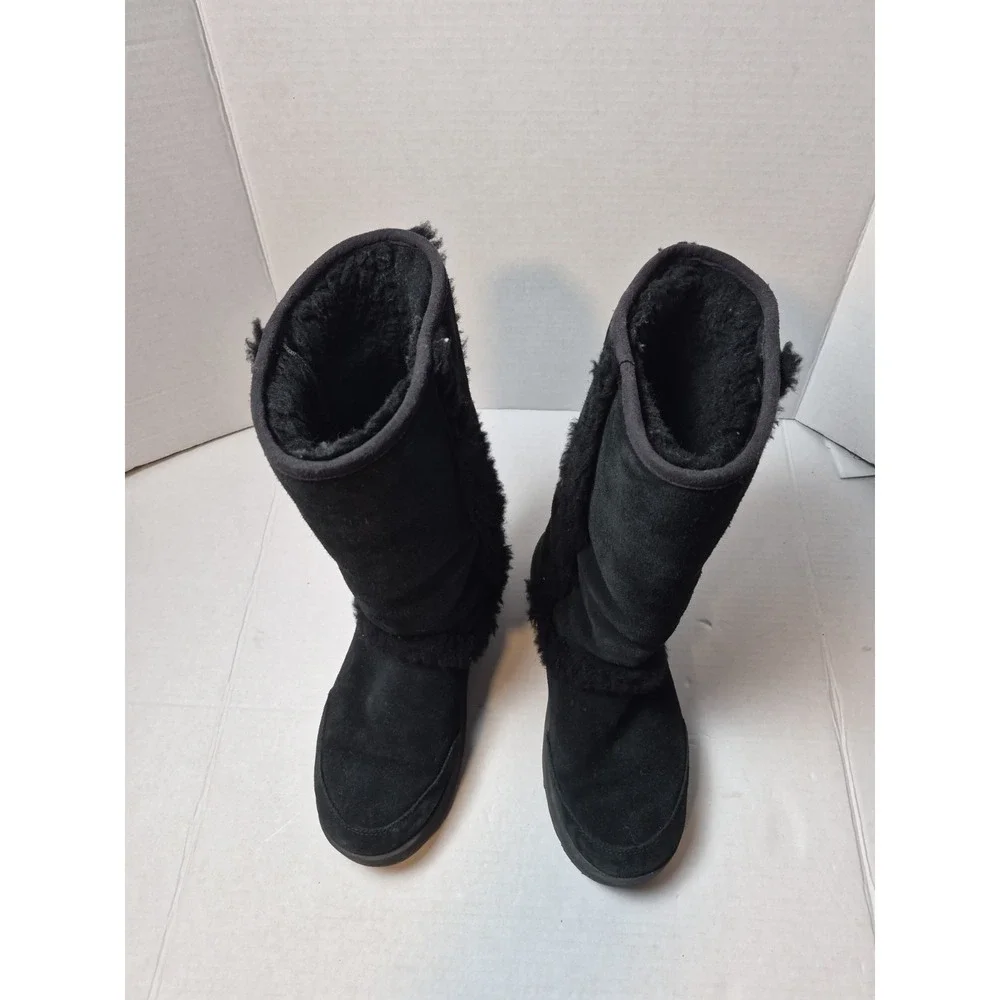 UGG Australia stay warm