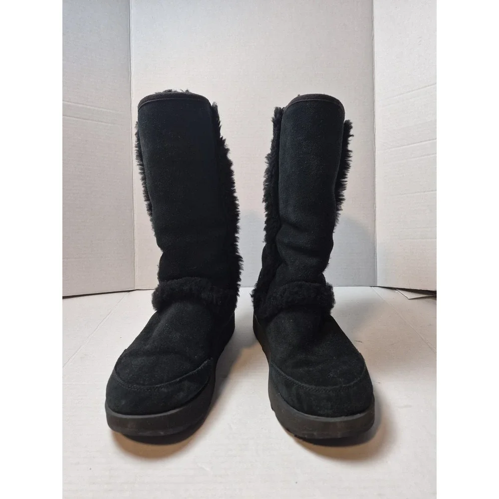 UGG Australia stay warm