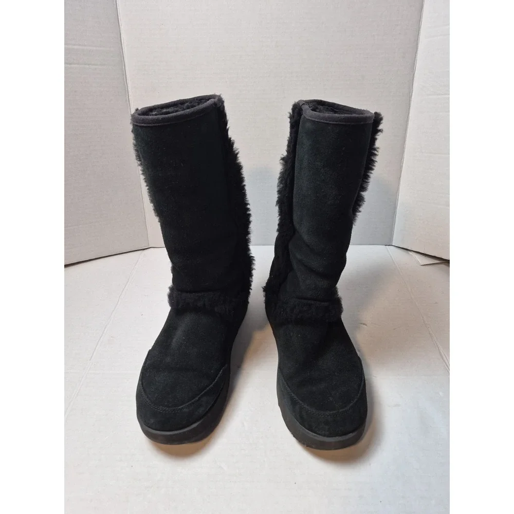 UGG Australia stay warm