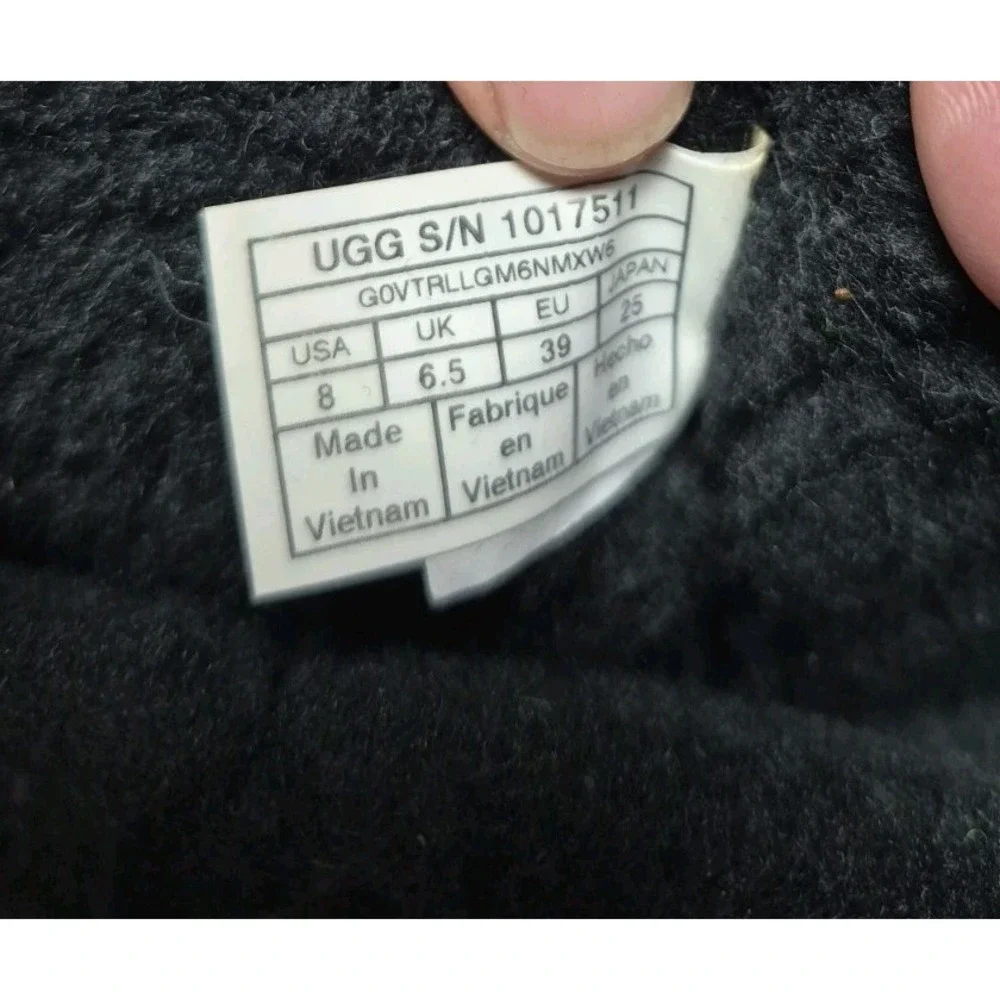 UGG Australia stay warm