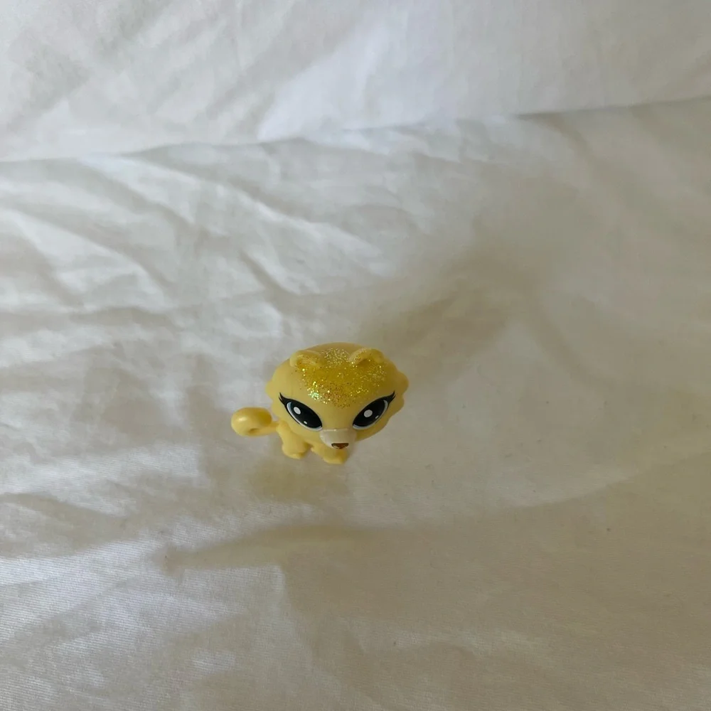 Littlest Pet Shop delight your
