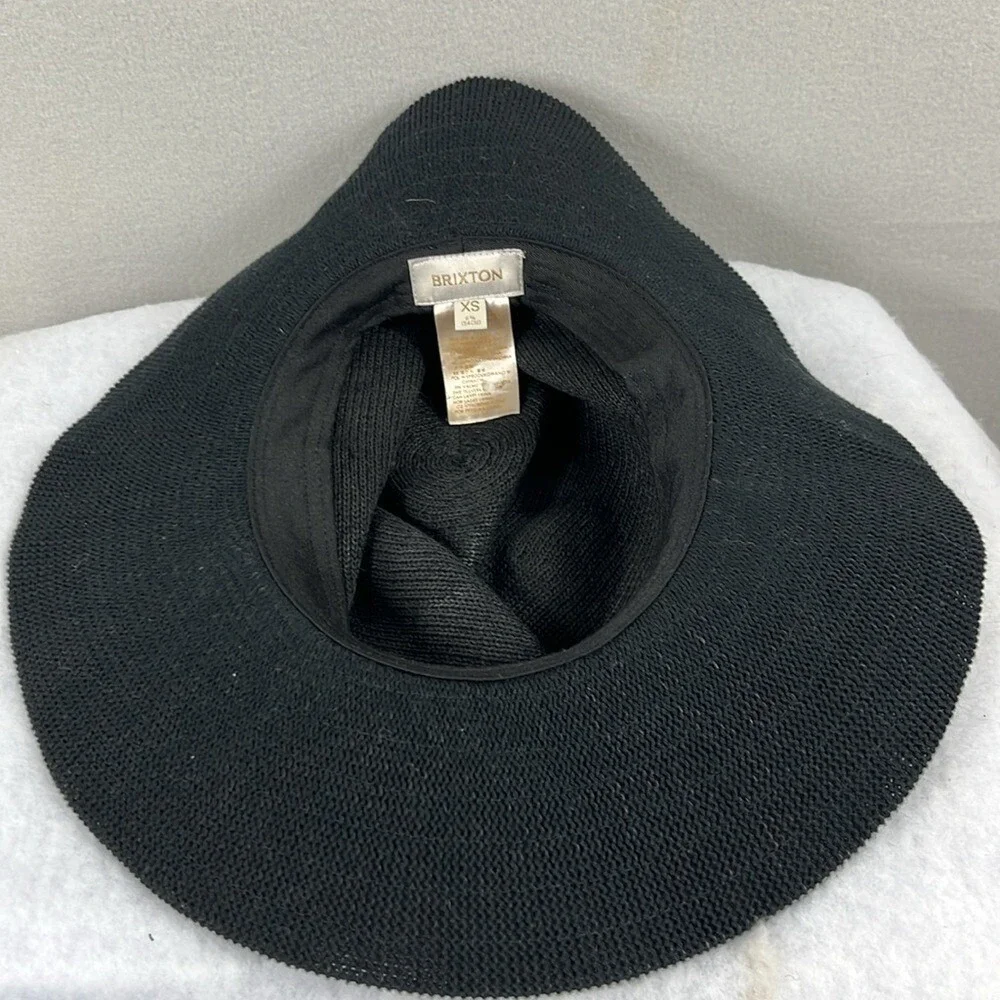 Brixton women wide