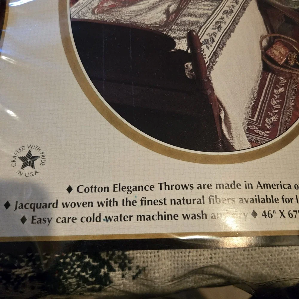 Cotton Elegance‎ 100% Cotton Jacquard Throw Blanket Santa Xmas 46
