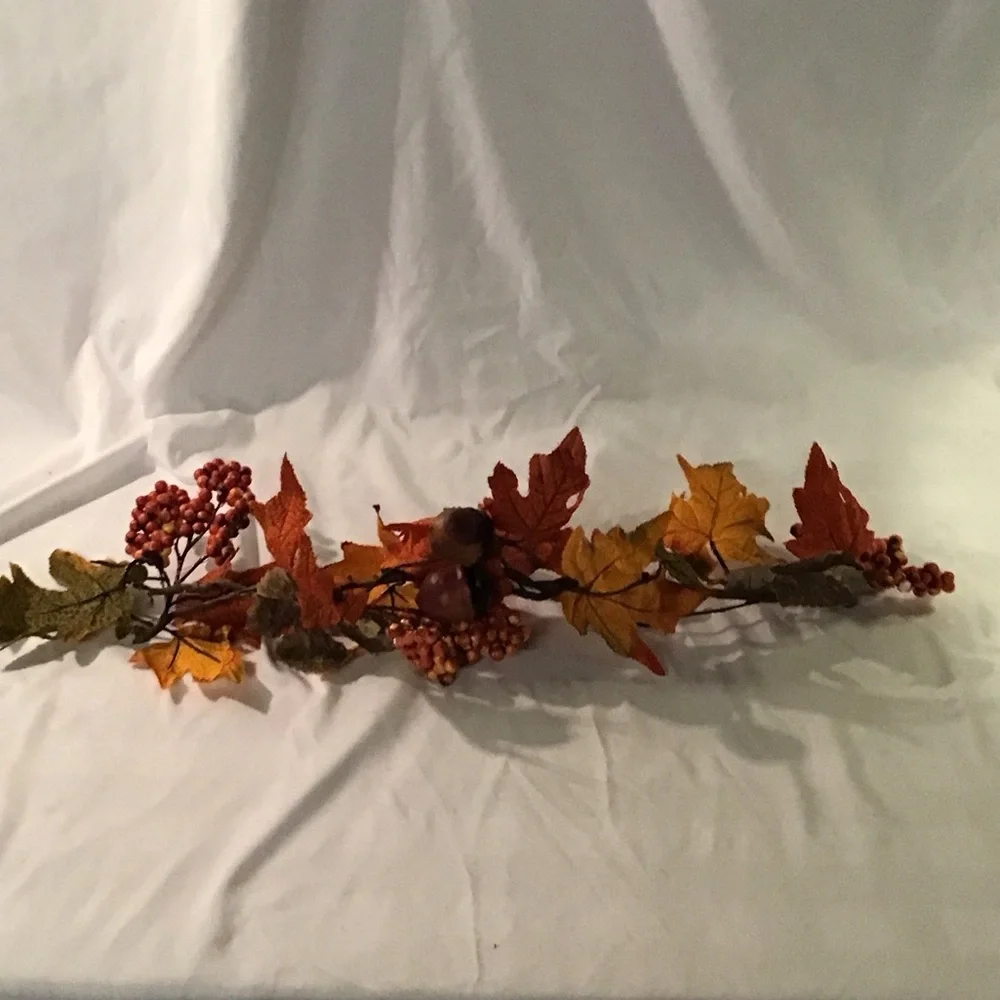 Autumn Leaf and Berry Garland