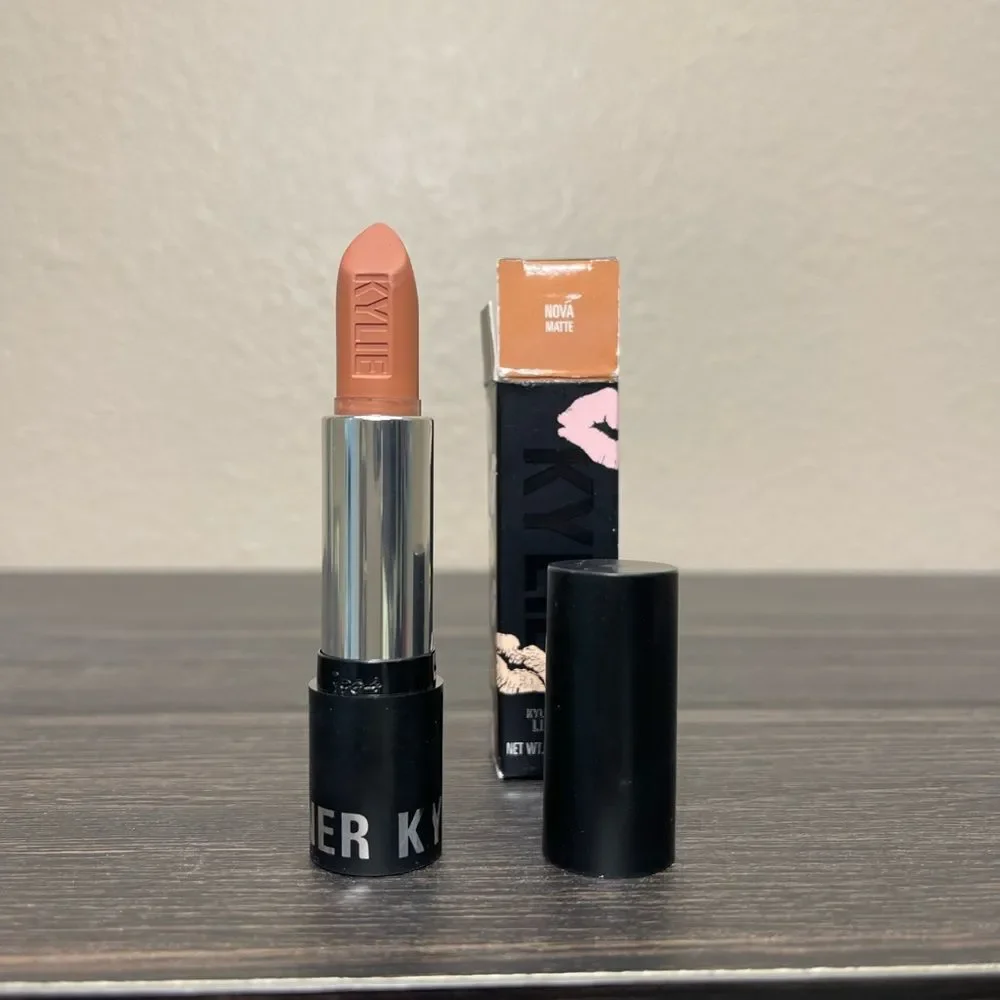 Kylie Cosmetics pressed into matte