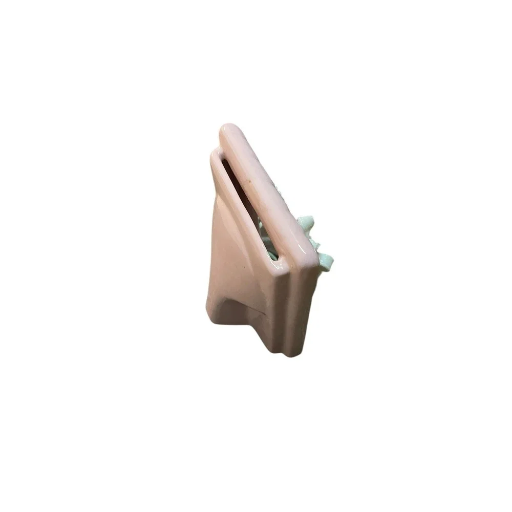 The Unbranded Brand adorable pink