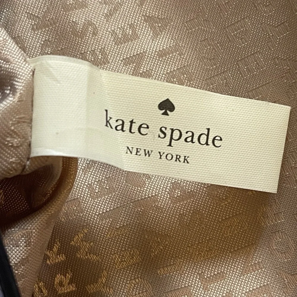 kate spade chic versatile