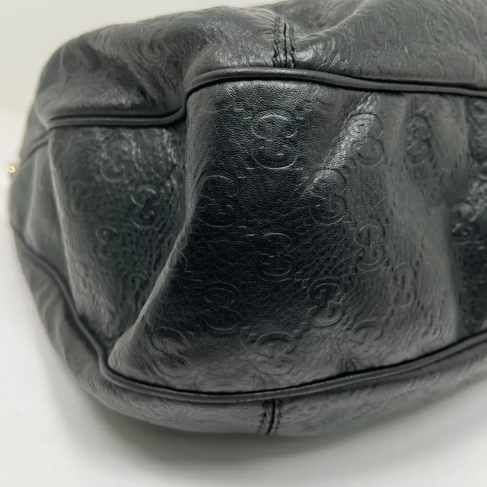 Gucci guccissima black