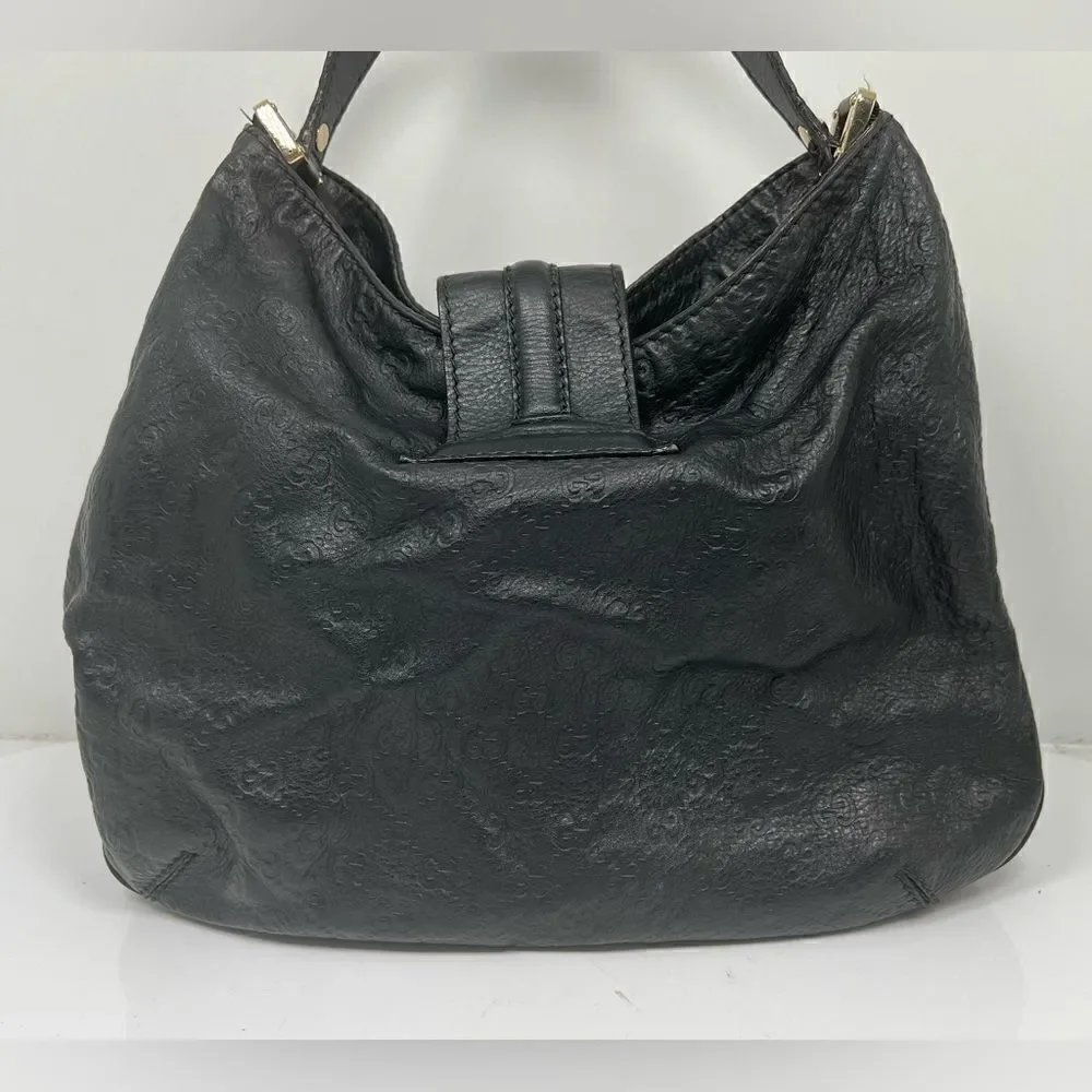 Gucci guccissima black