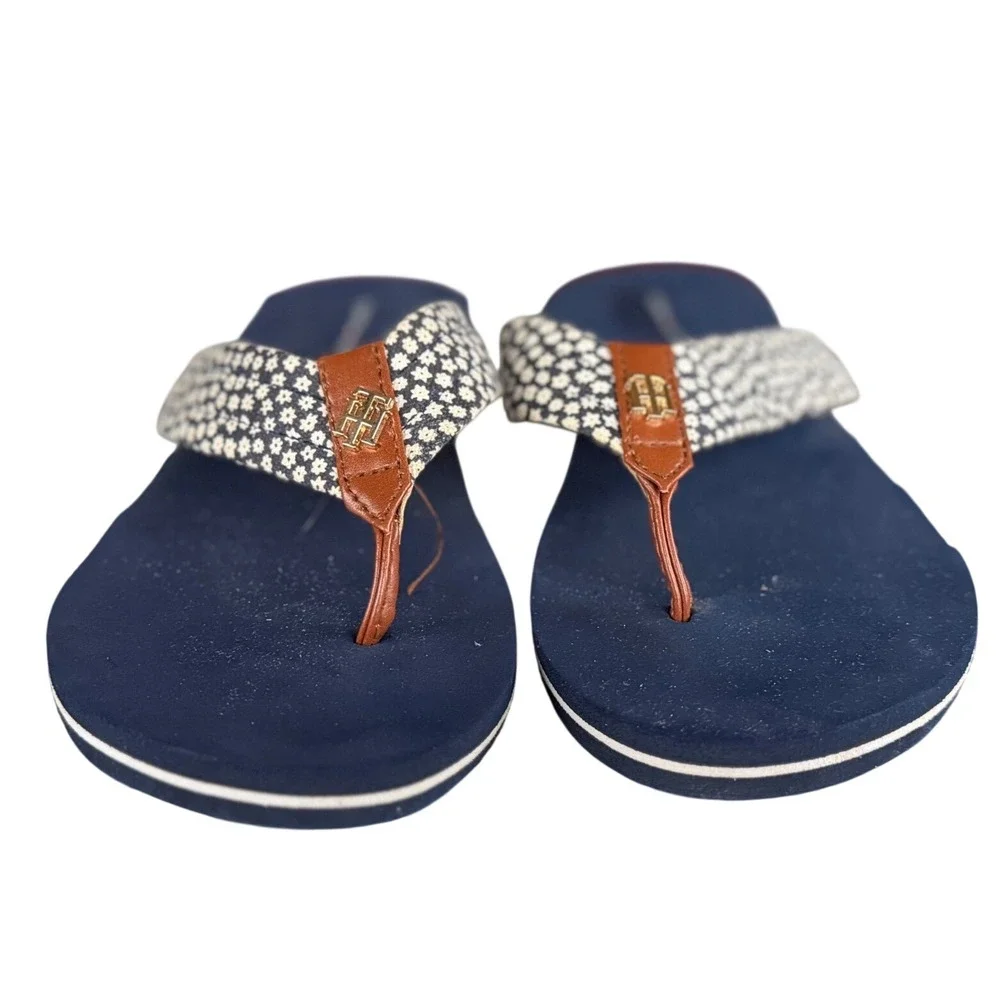 Tommy Hilfiger Womens Navy Blue Daisy Floral Flip Flop Sandals 9/10‎ Gold Logo