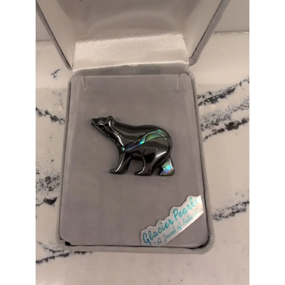 STORRS Glacier Pearle Polar Bear Pin Natural Abalone NIB‎