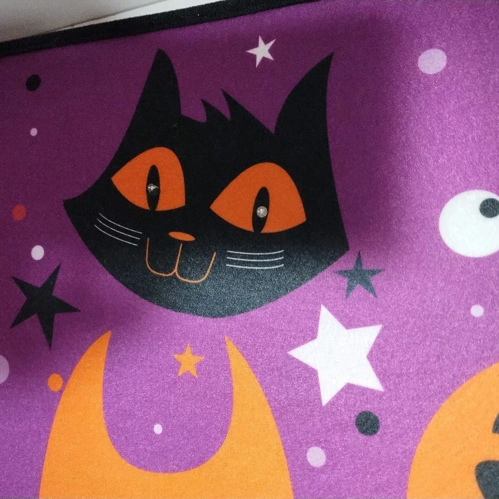 N/A halloween door