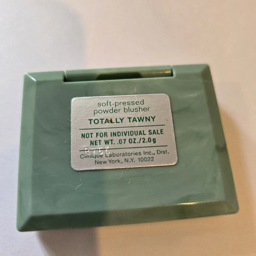 Clinique soft pressed