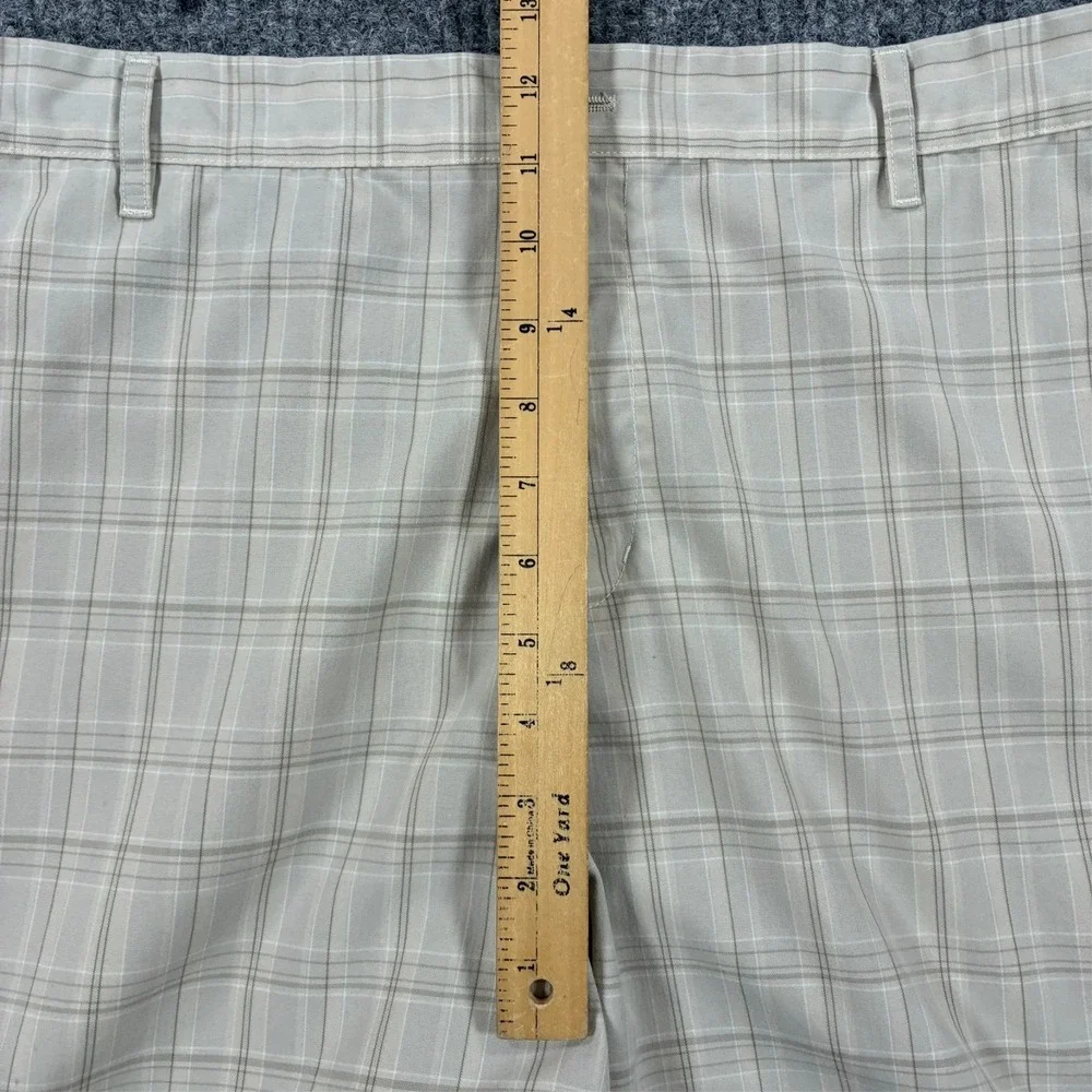 Adidas Mens Chino Shorts Size 38 Beige Plaid Flat Front High Rise Outdoor