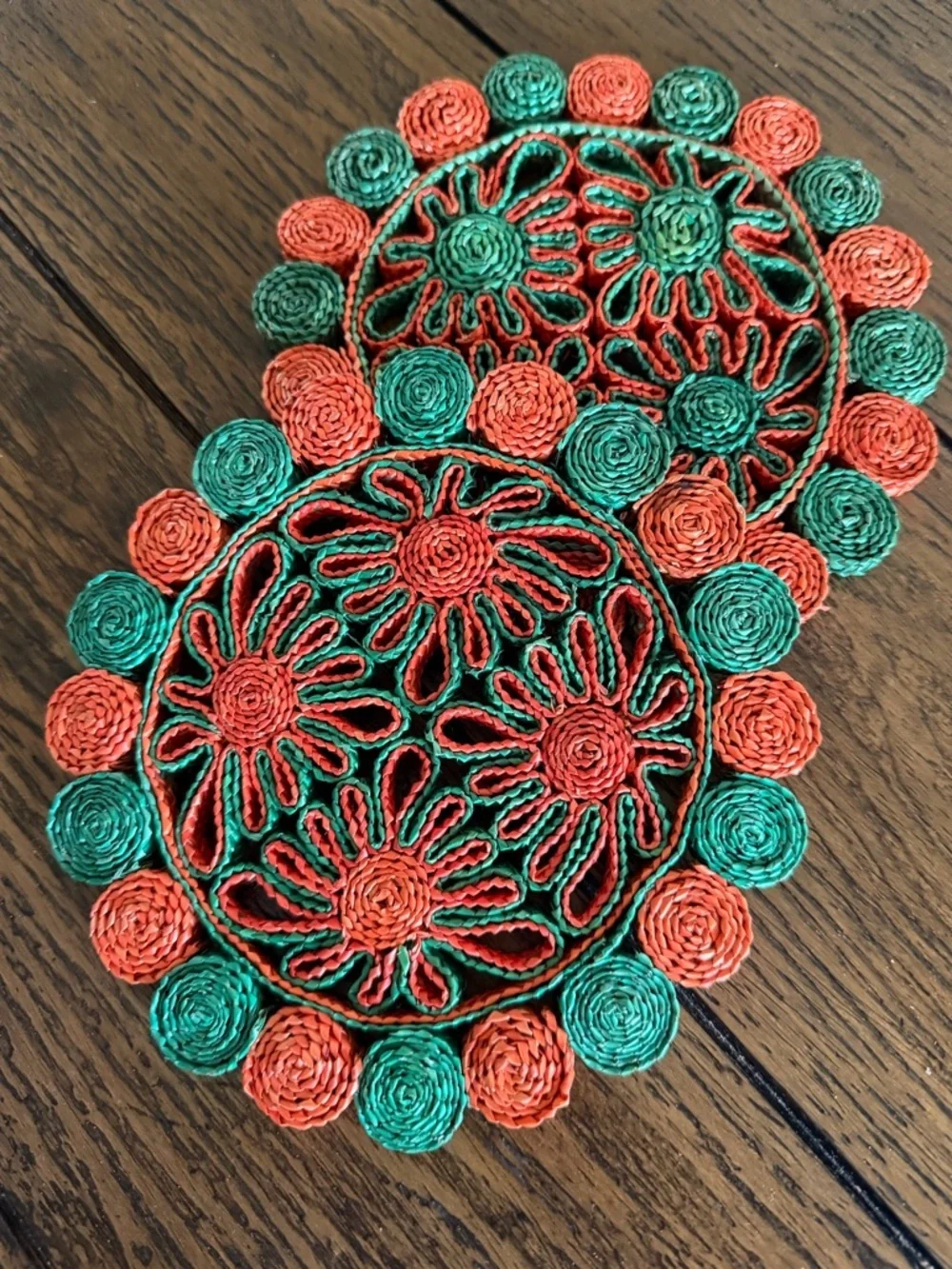 Vintage Woven Raffia Hot Pad Pot Holder Trivet Flower Set Of 2