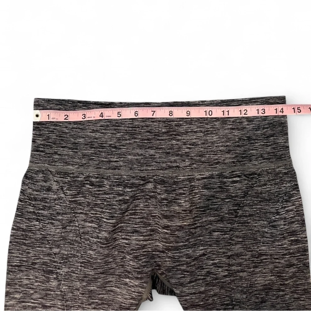 olive + joye cropped capri