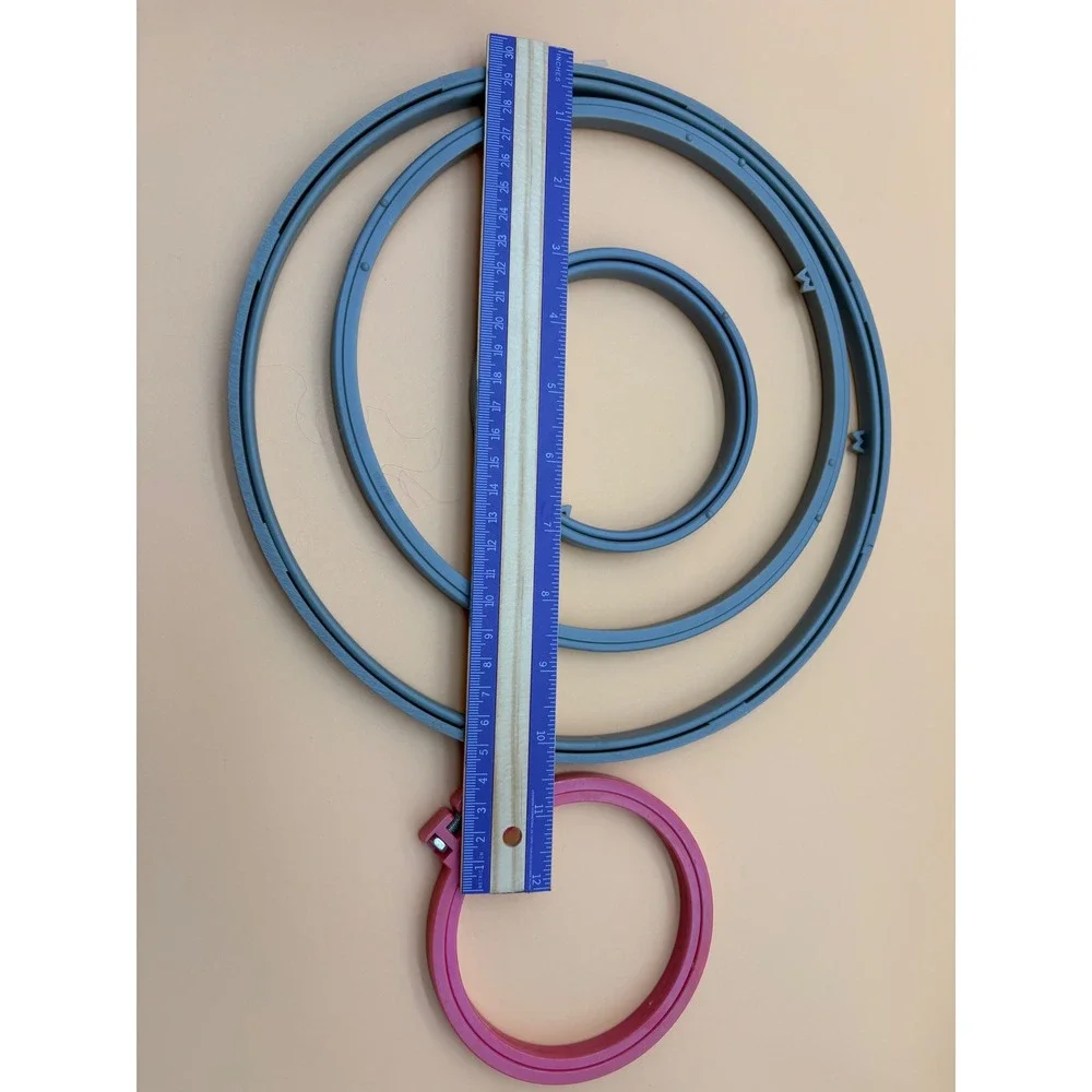 Unbranded Embroidery Hoops Unisex OS Grey Pink‎ Excellent Plastic Craft Set of 4
