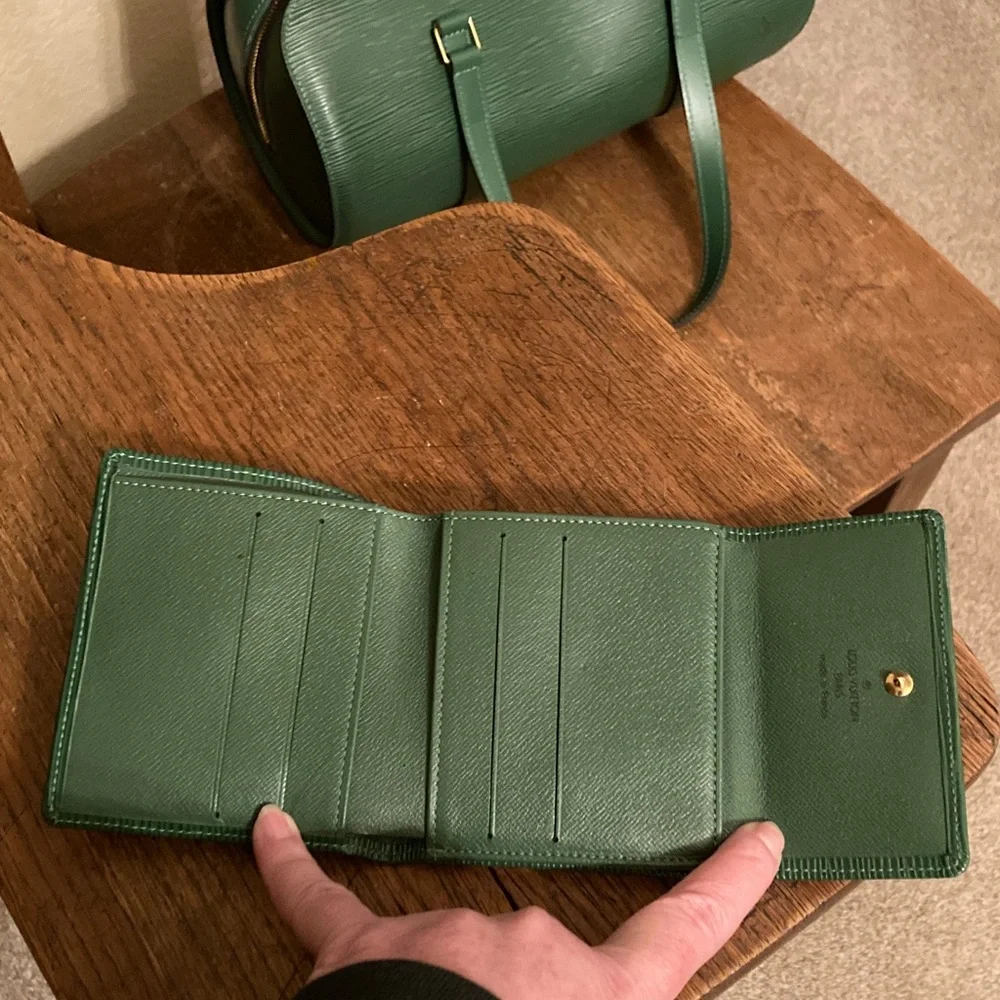Louis Vuitton absolutely stunning