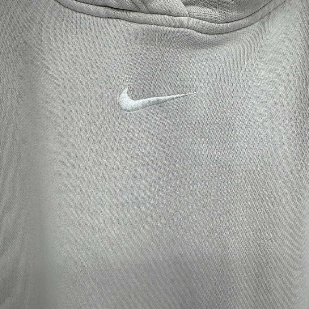 Nike light gray