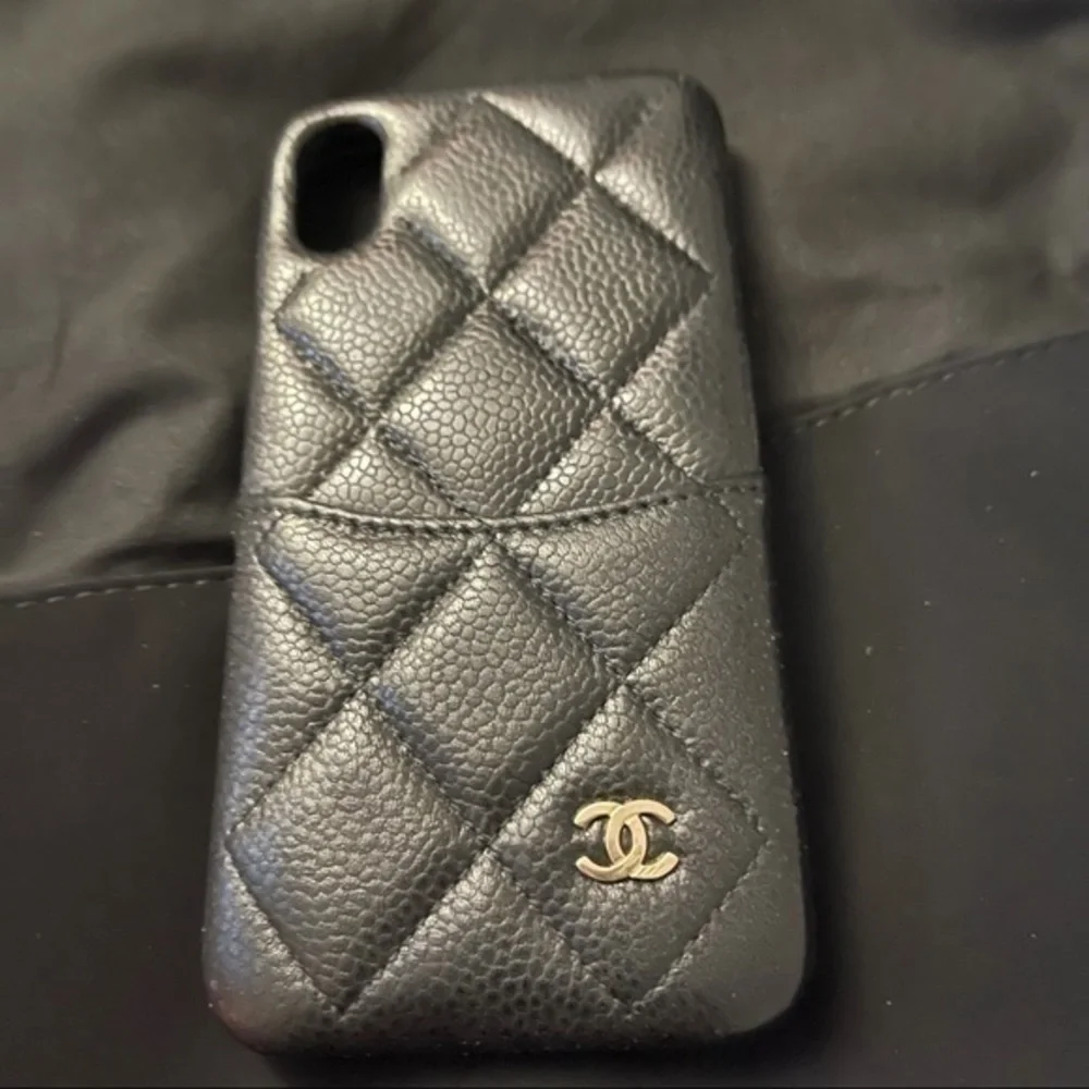 CHANEL Quilted Caviar Leather iPhone Case